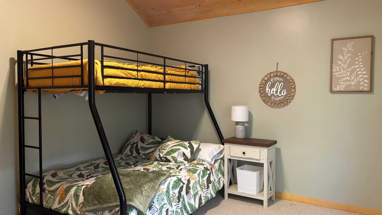 Photo of Bedroom in Frazee