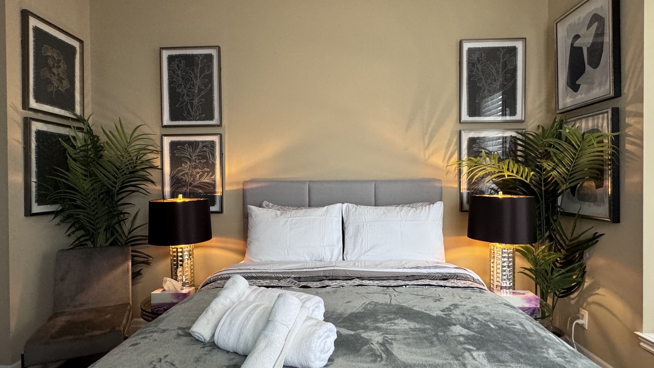 Photo of Bedroom in Richmond Hill