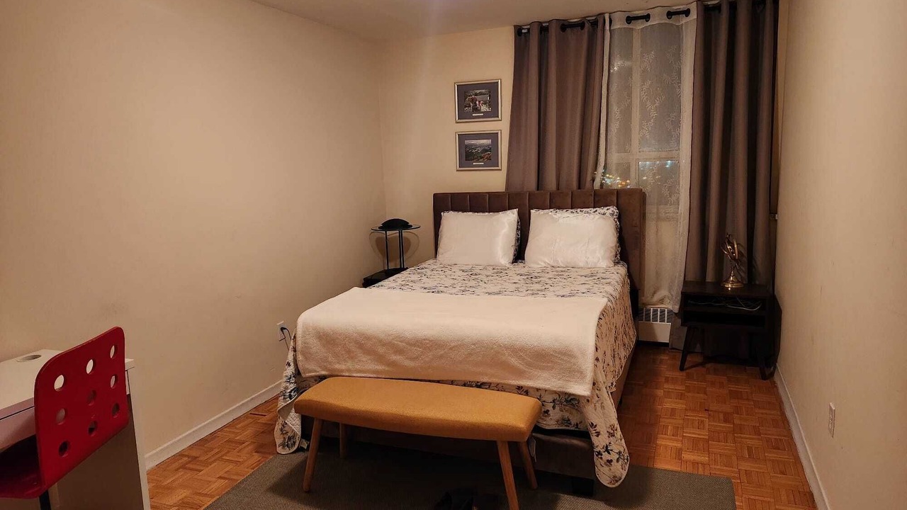 Photo of Bedroom in Woodbine Heights