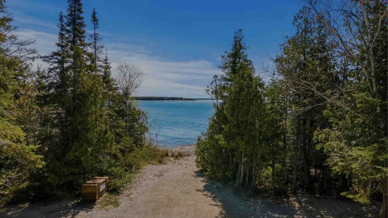 Photo of Others in Tobermory