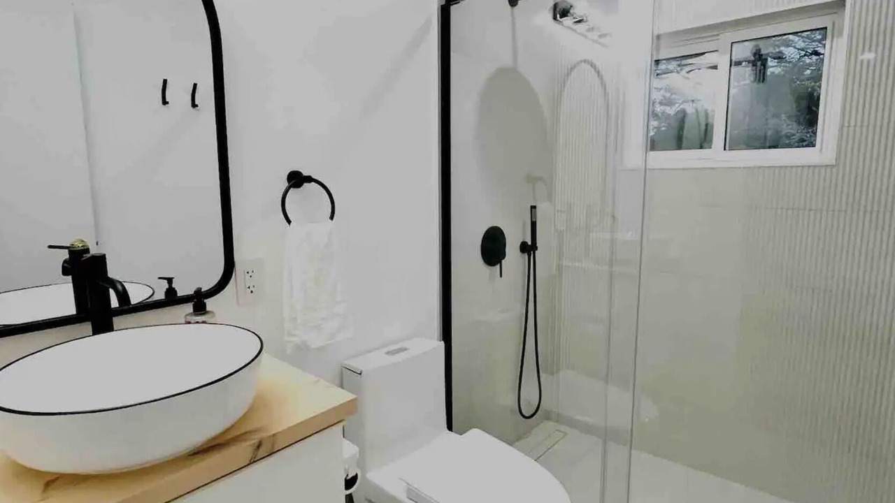 Photo of Bathroom in Tobermory