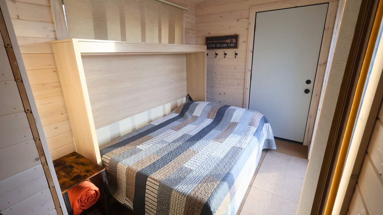 Photo of Bedroom in Alexandria