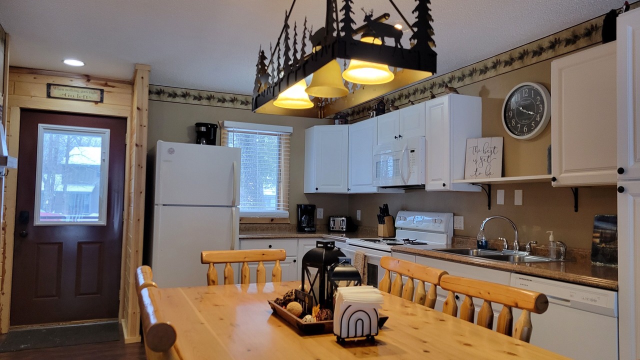 Photo of Kitchen in Hill City