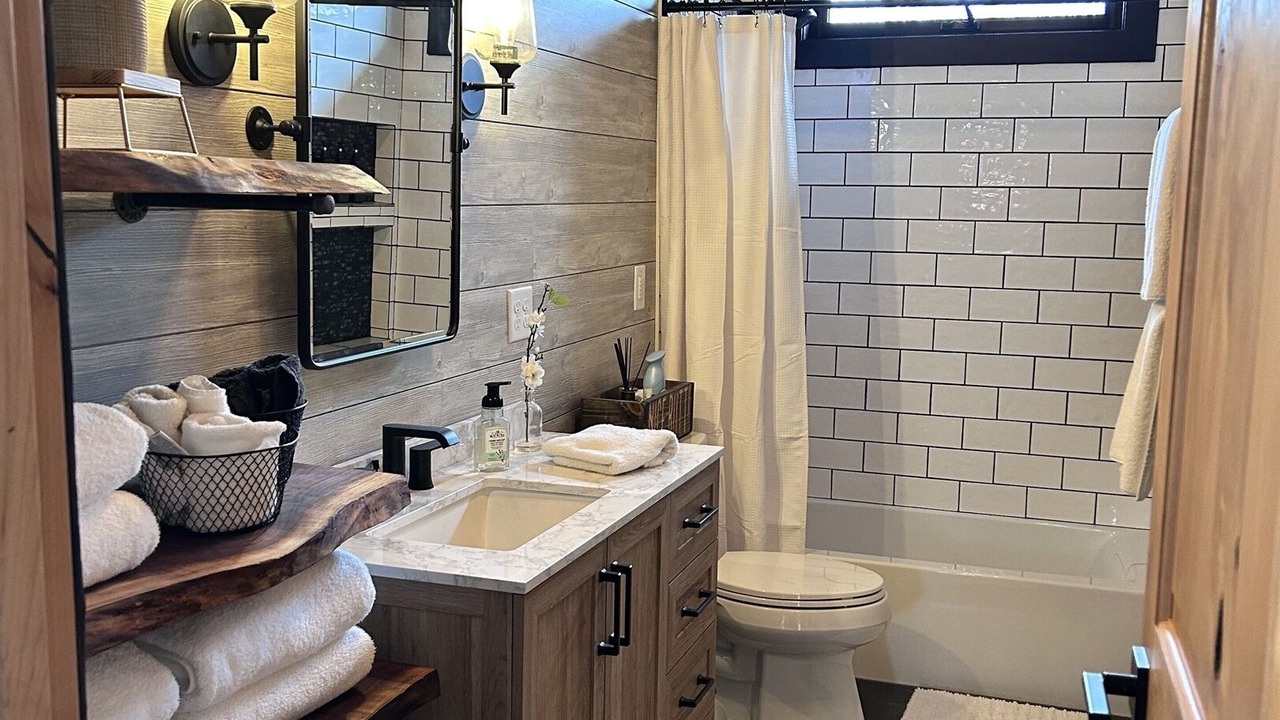 Photo of Bathroom in Crosby