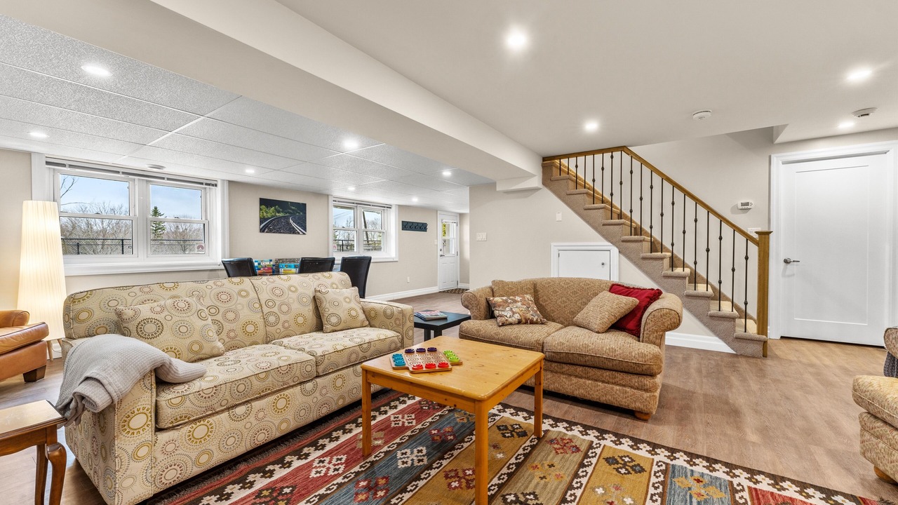 Photo of Livingroom in Kingston