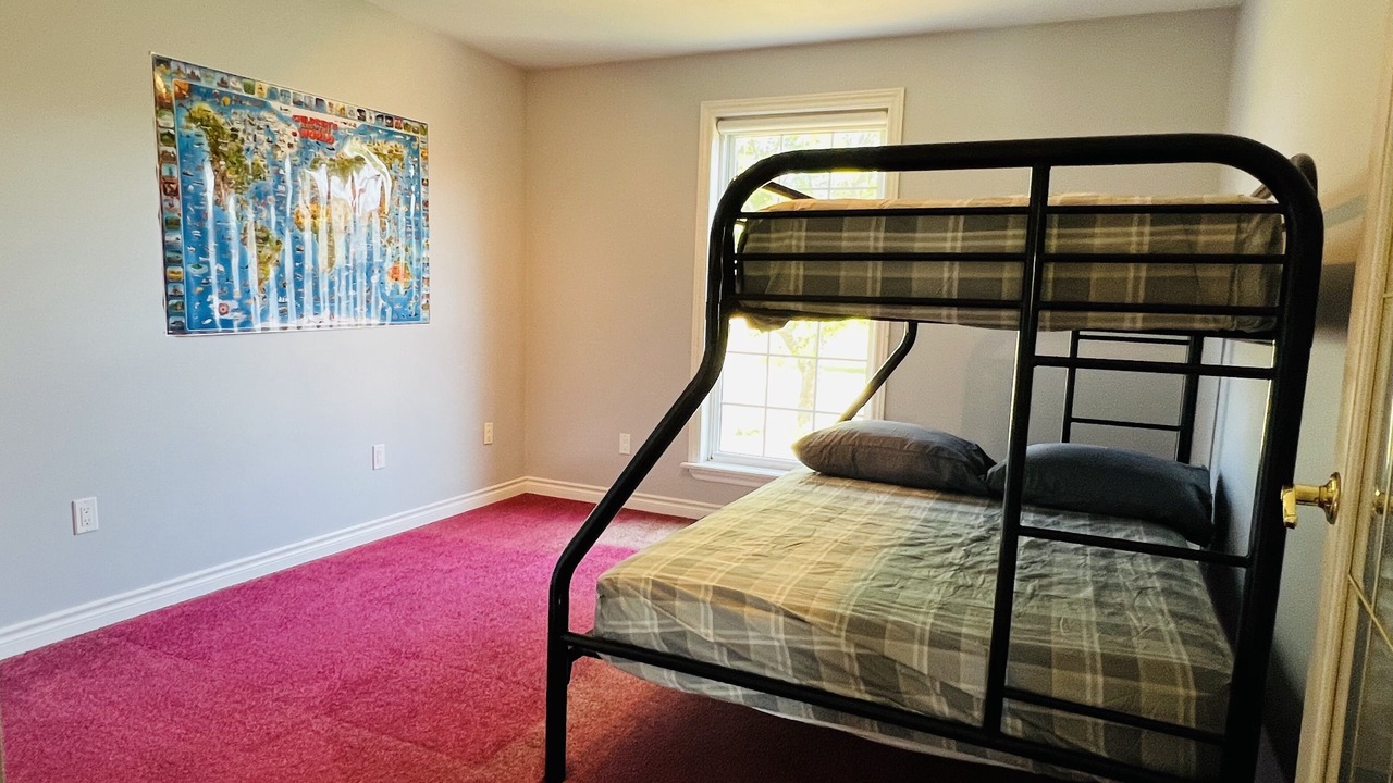 Photo of Bedroom in Port Colborne