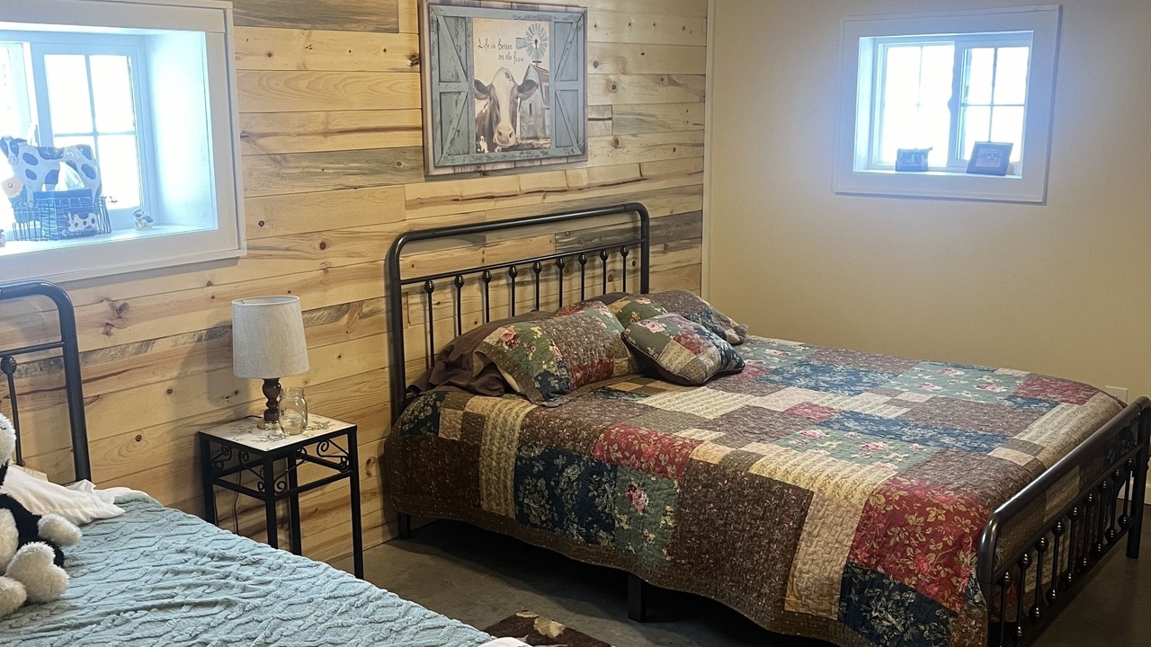 Photo of Bedroom in Browerville