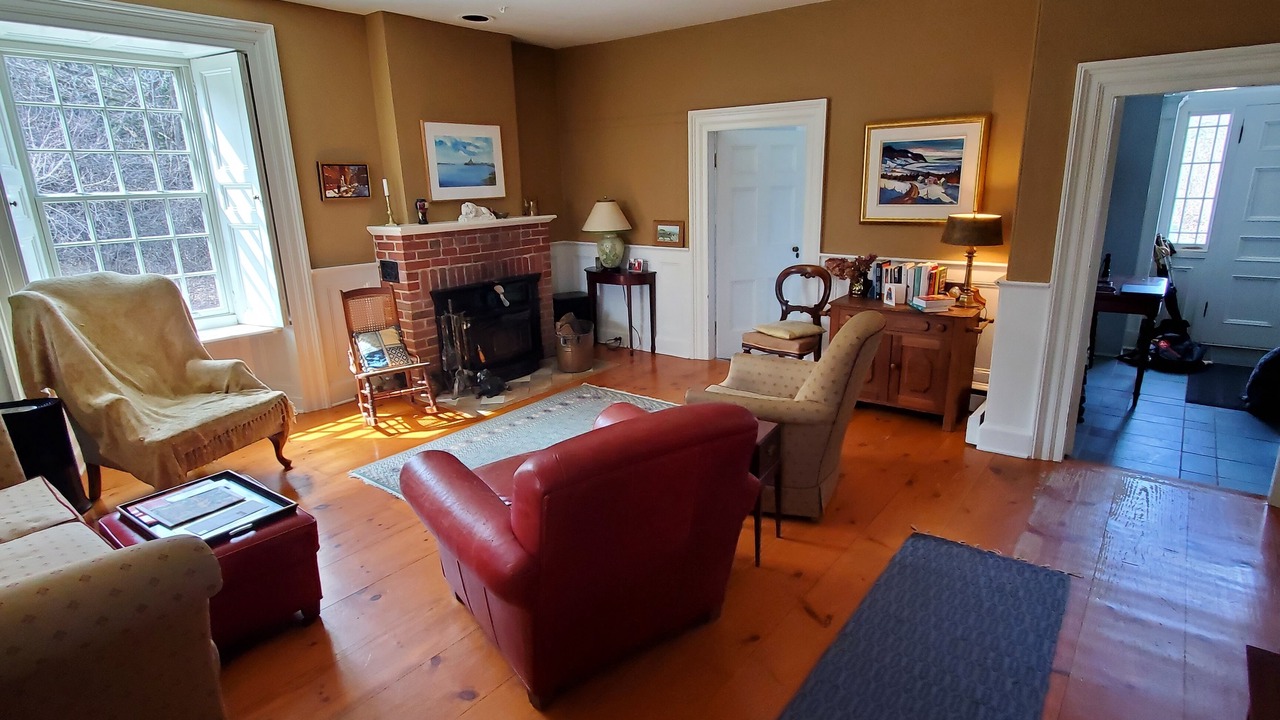 Photo of Livingroom in Beckwith