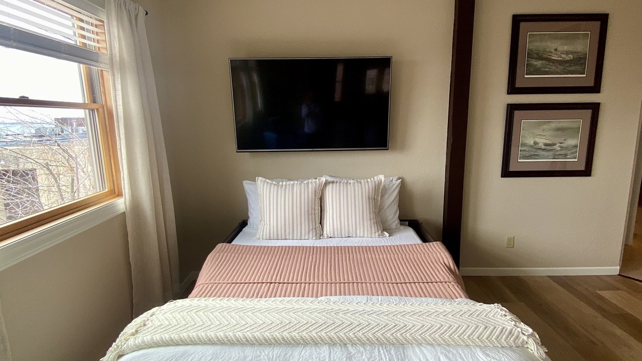 Photo of Bedroom in Endion