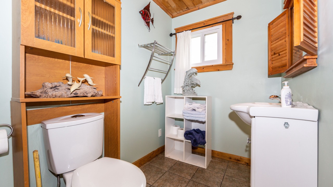 Photo of Bathroom in Port Stanley