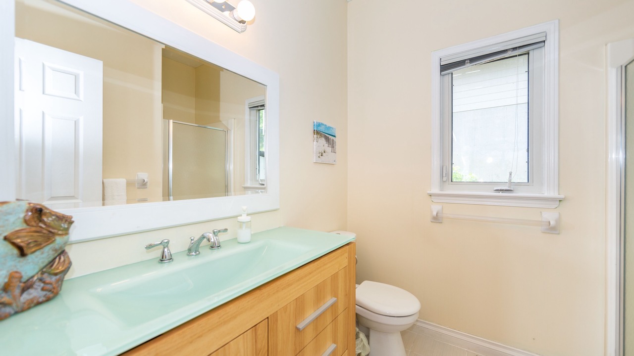Photo of Bathroom in Port Stanley