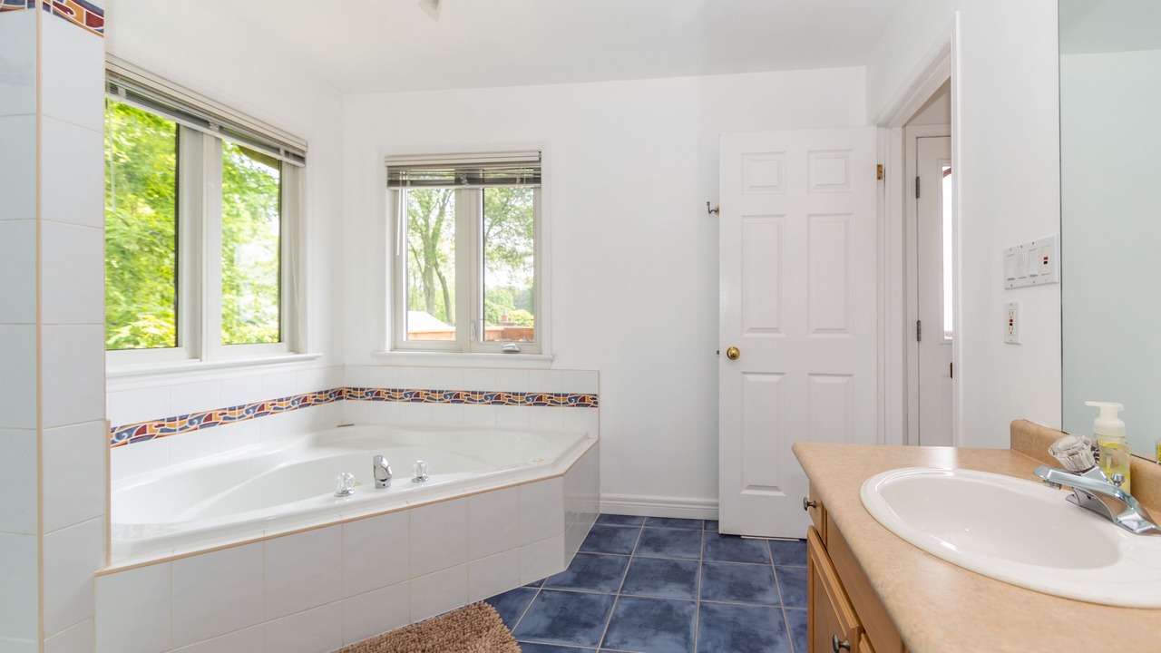 Photo of Bathroom in Port Stanley