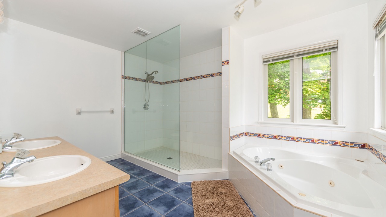 Photo of Bathroom in Port Stanley
