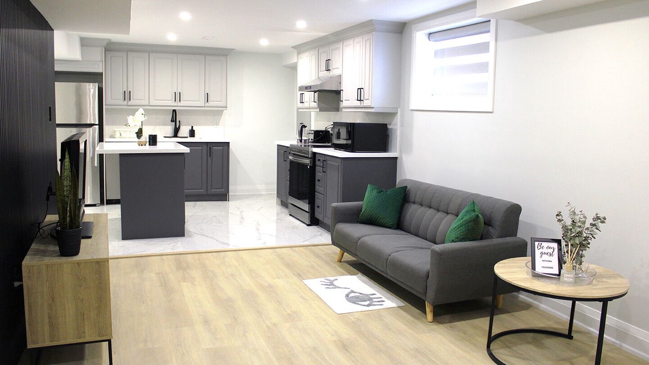 Photo of Livingroom in Clarington