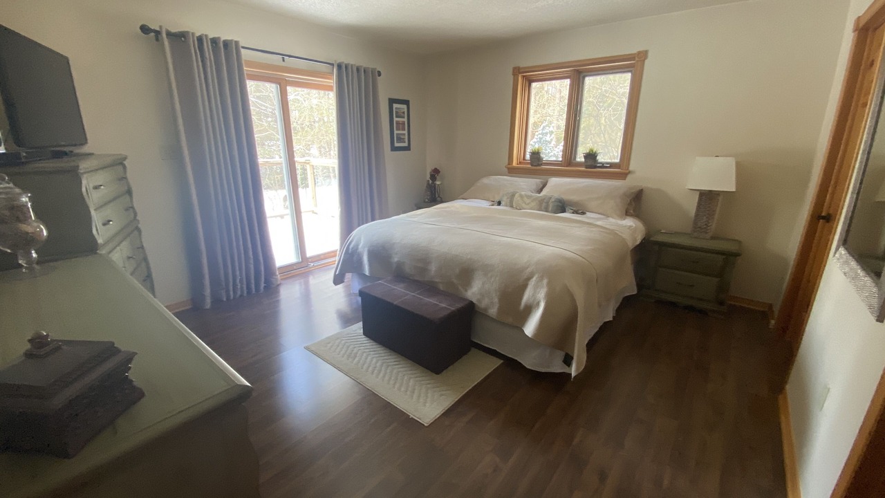 Photo of Bedroom in Algonquin Highlands