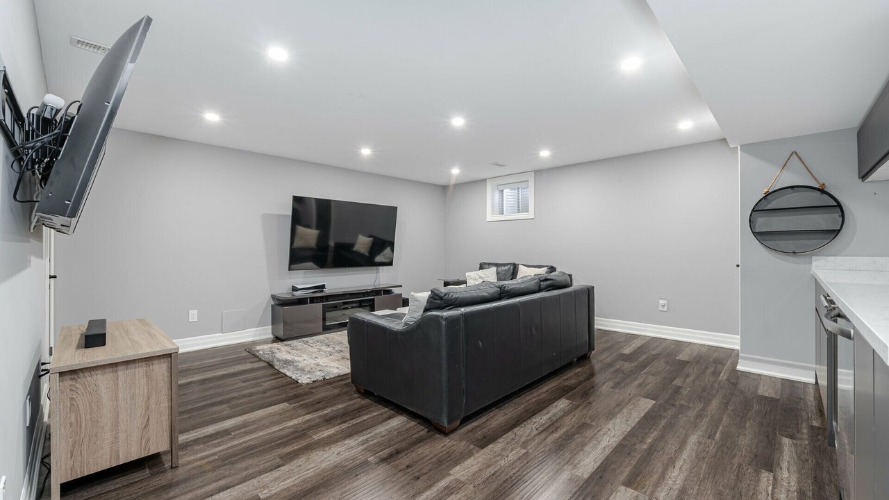 Photo of Livingroom in Vaughan
