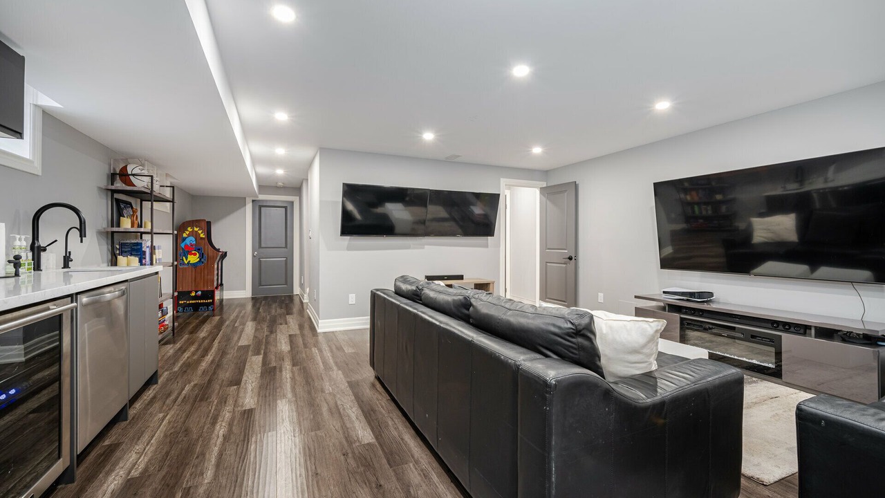 Photo of Livingroom in Vaughan