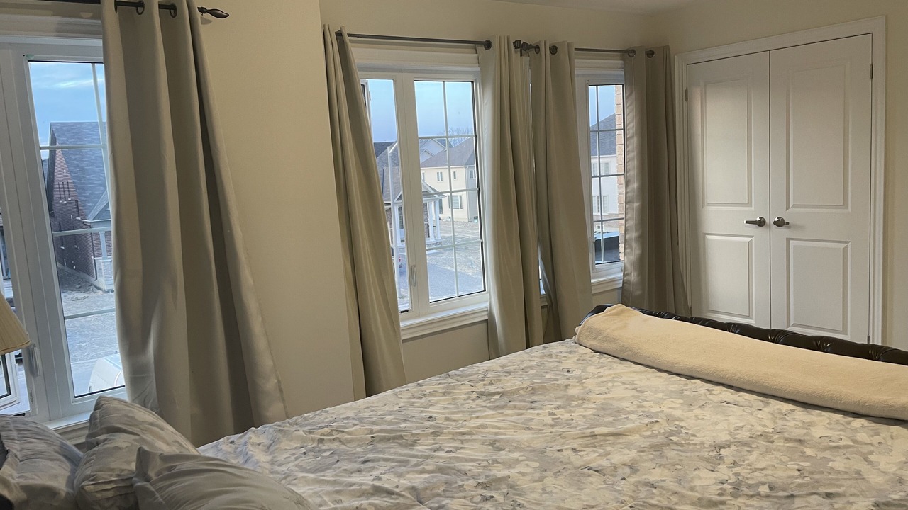 Photo of Bedroom in Lindsay