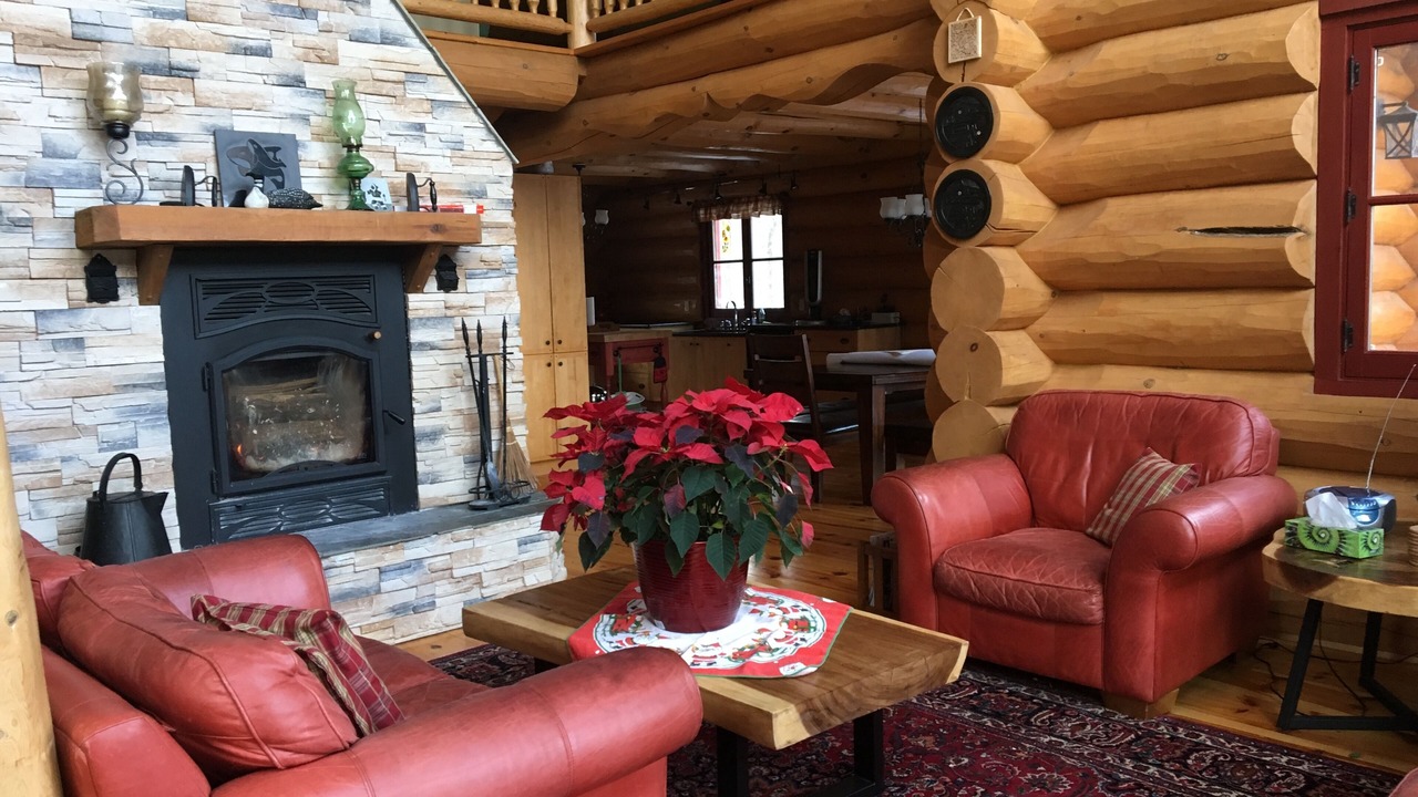 Photo of Livingroom in Frontenac