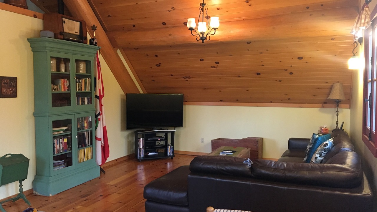 Photo of Livingroom in Frontenac