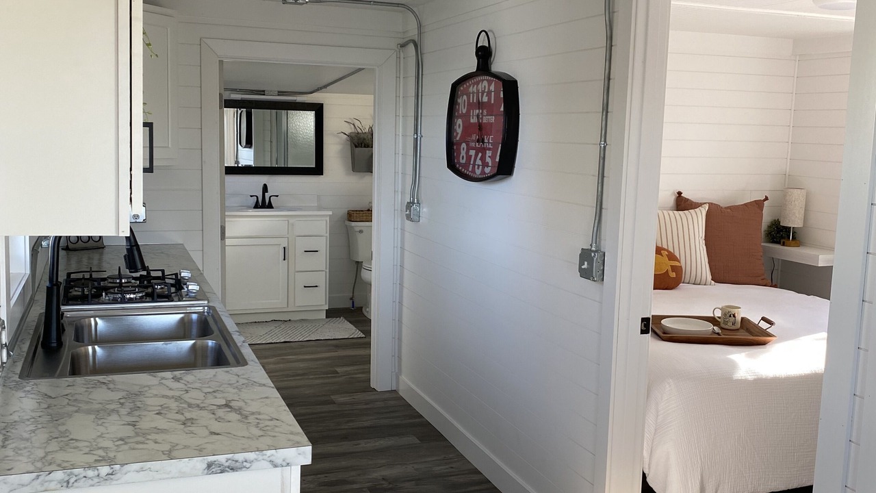 Photo of Bedroom in Alexandria