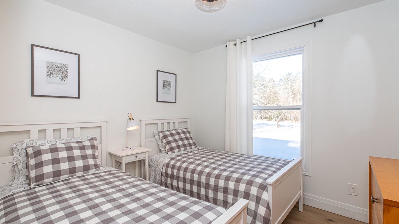 Photo of Bedroom in Ottawa Division