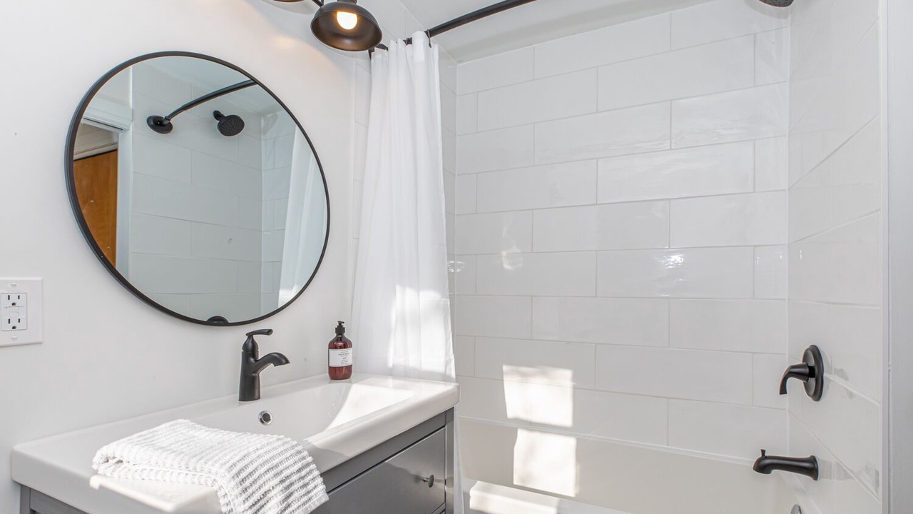 Photo of Bathroom in Ottawa Division