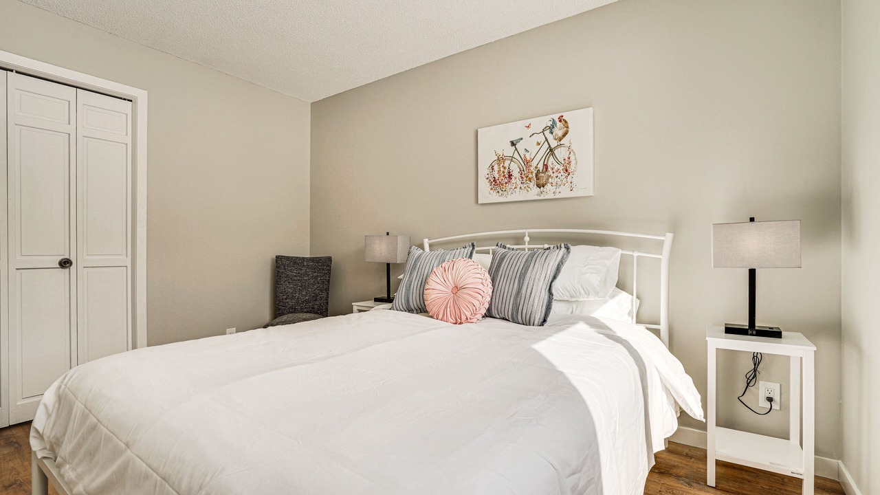 Photo of Bedroom in Blaine