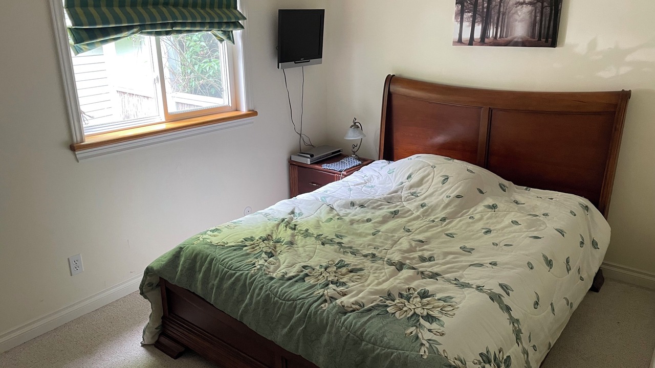 Photo of Bedroom in Trent Lakes