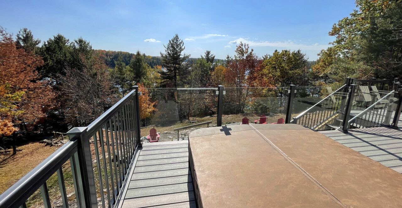 Photo of Patio Balcony in North Kawartha