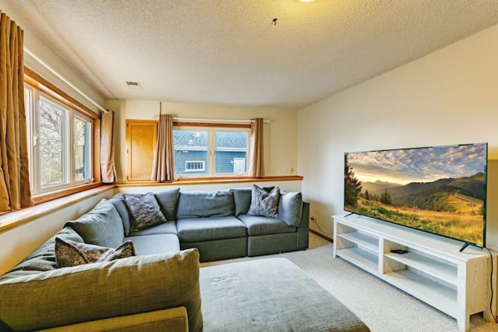 Photo of Livingroom in Burnsville