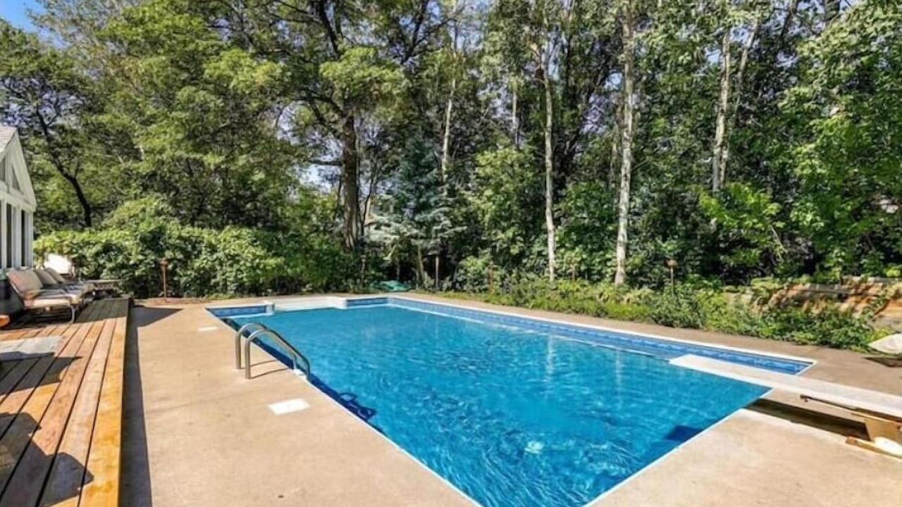 Photo of Outdoor in Burnsville
