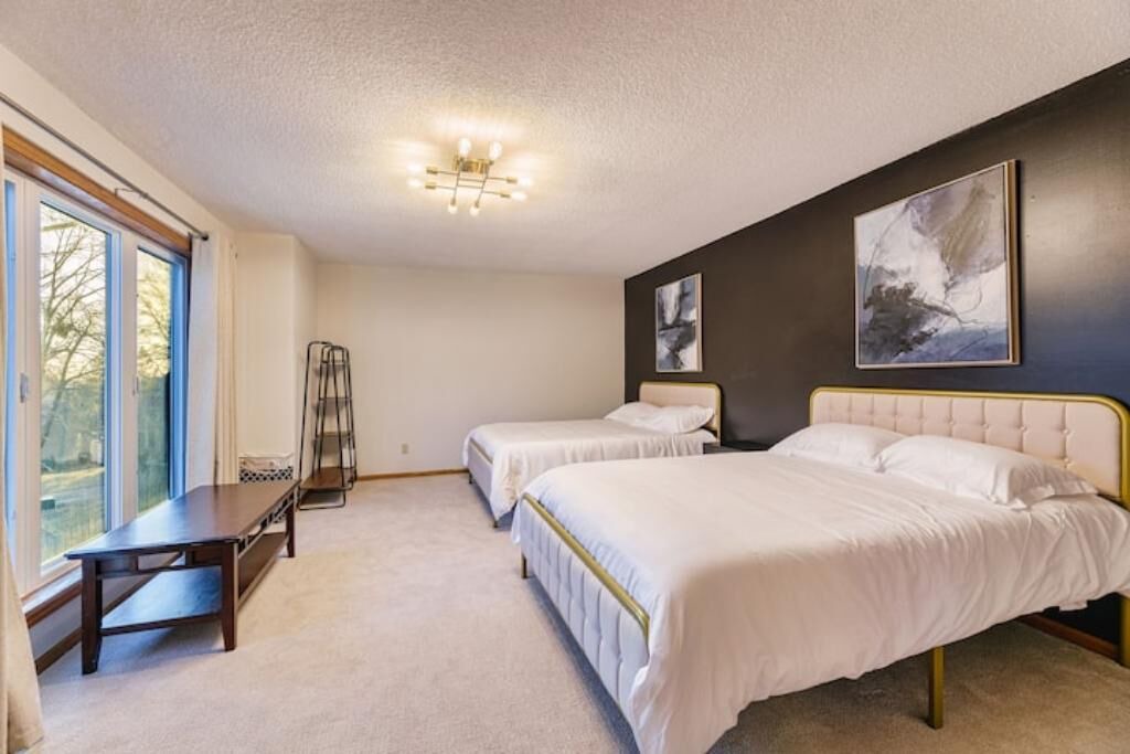 Photo of Bedroom in Burnsville