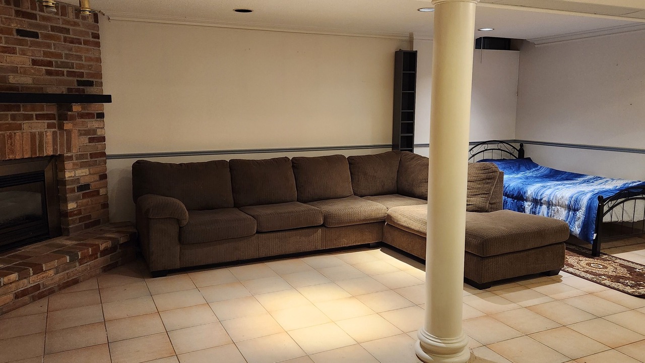 Photo of Livingroom in Vaughan