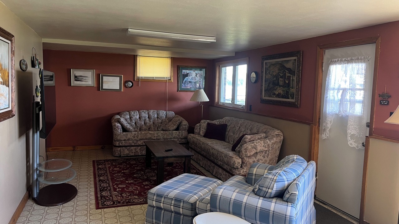Photo of Livingroom in Battle Lake