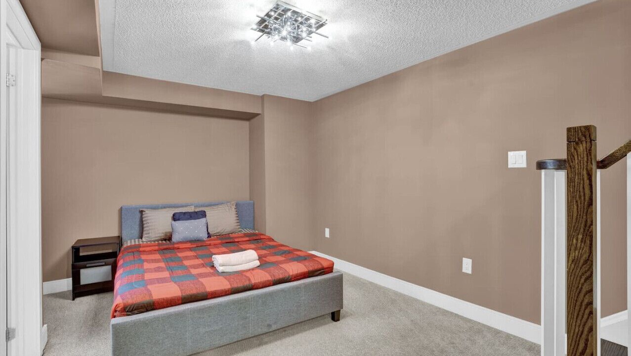 Photo of Bedroom in Mineola