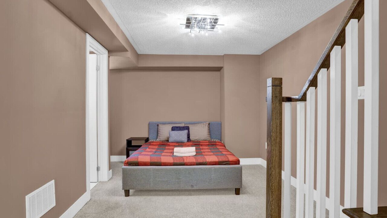 Photo of Bedroom in Mineola