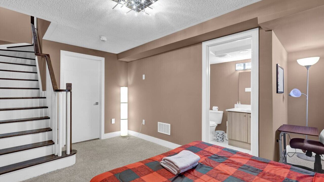 Photo of Bedroom in Mineola