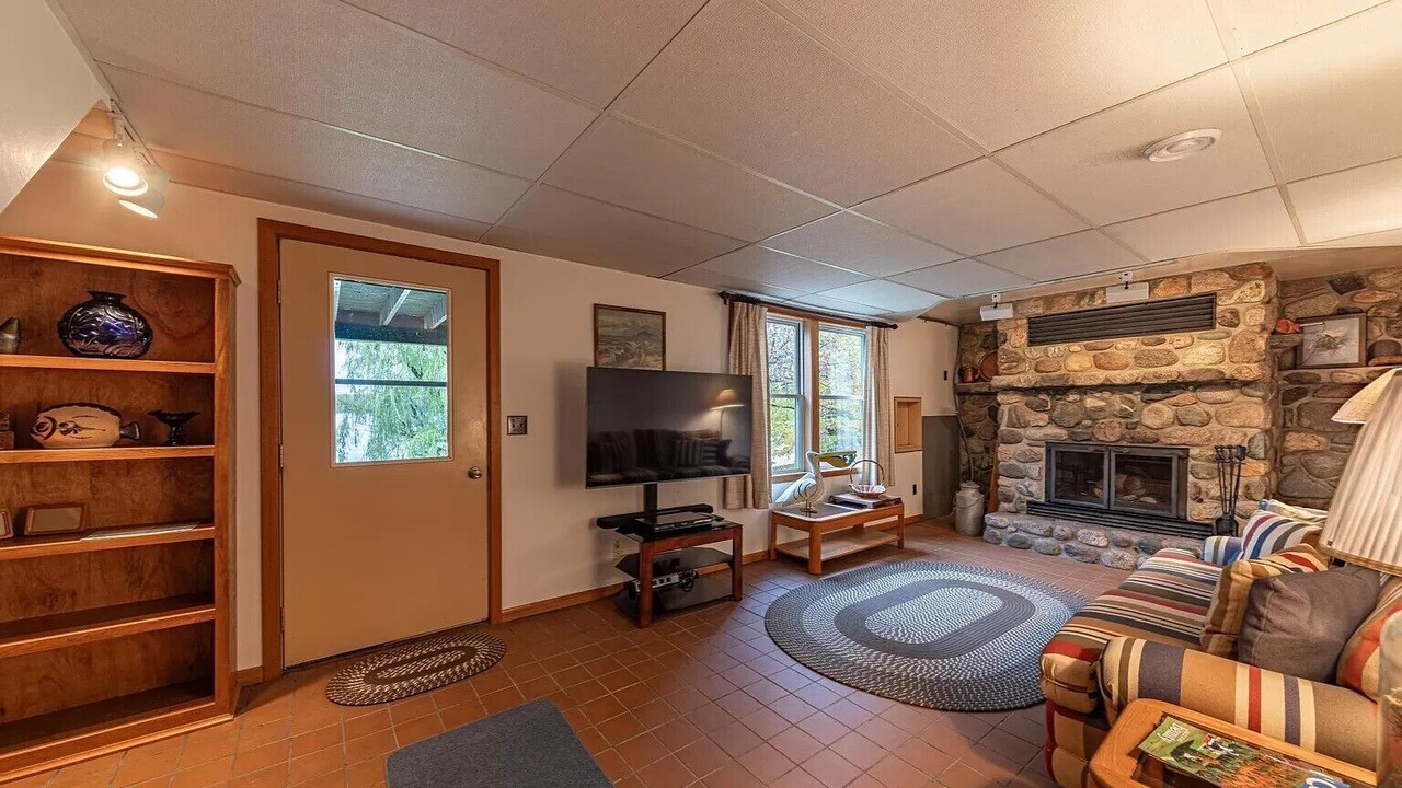Photo of Livingroom in Remer