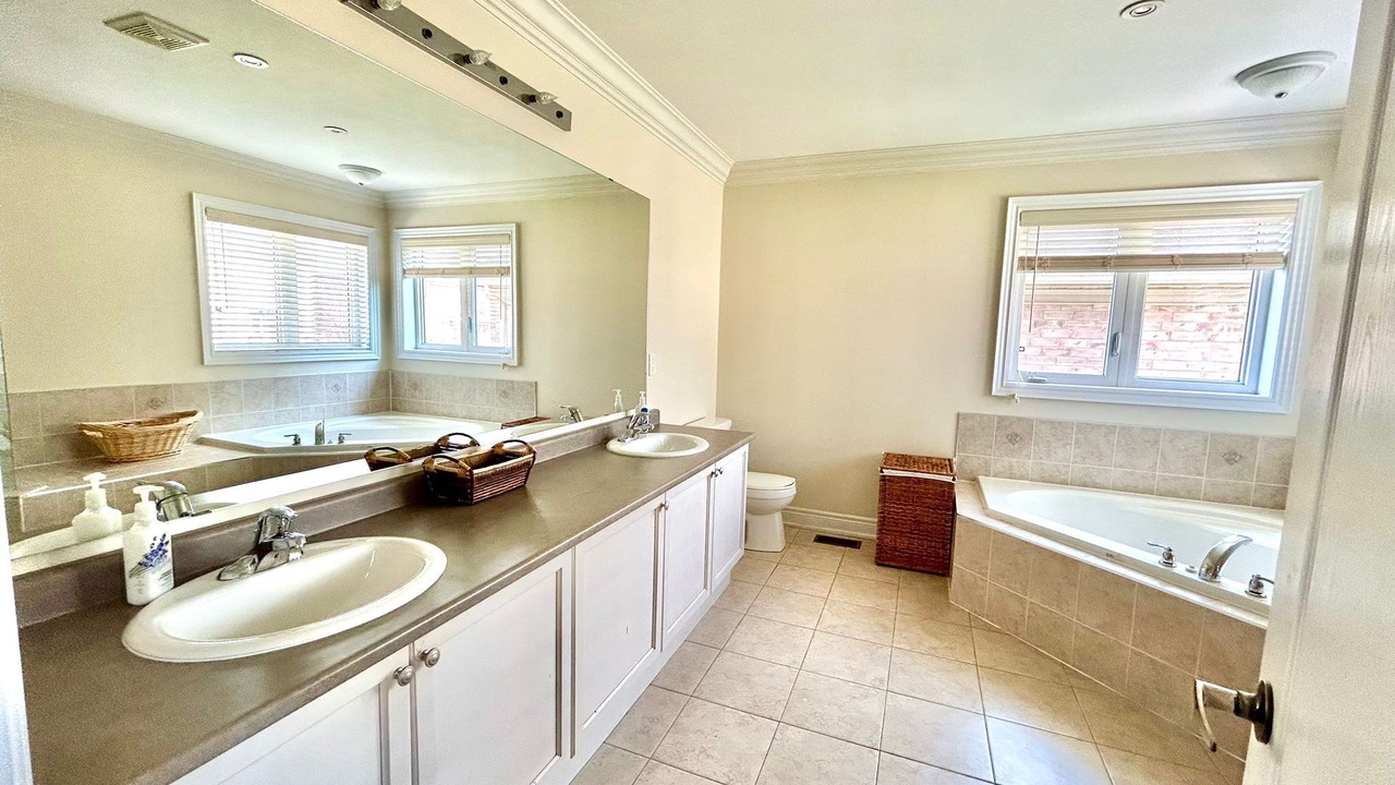 Photo of Bathroom in Brampton
