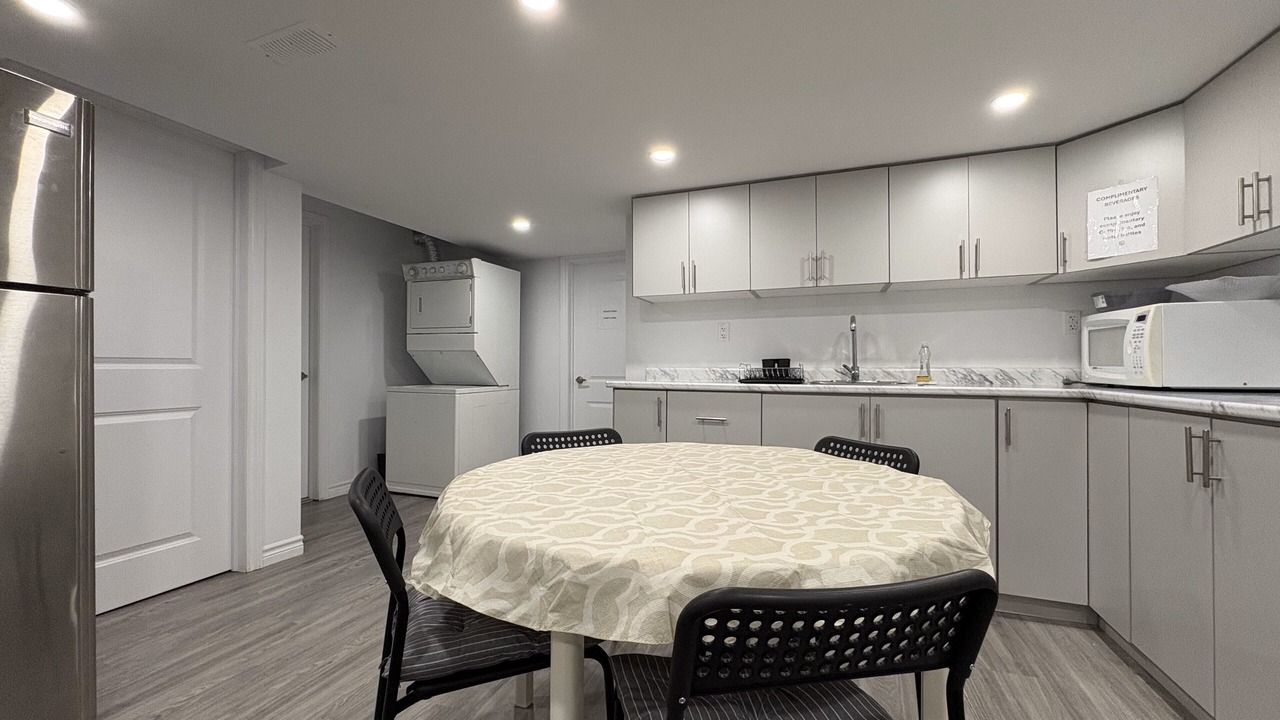 Photo of Kitchen in Thorold