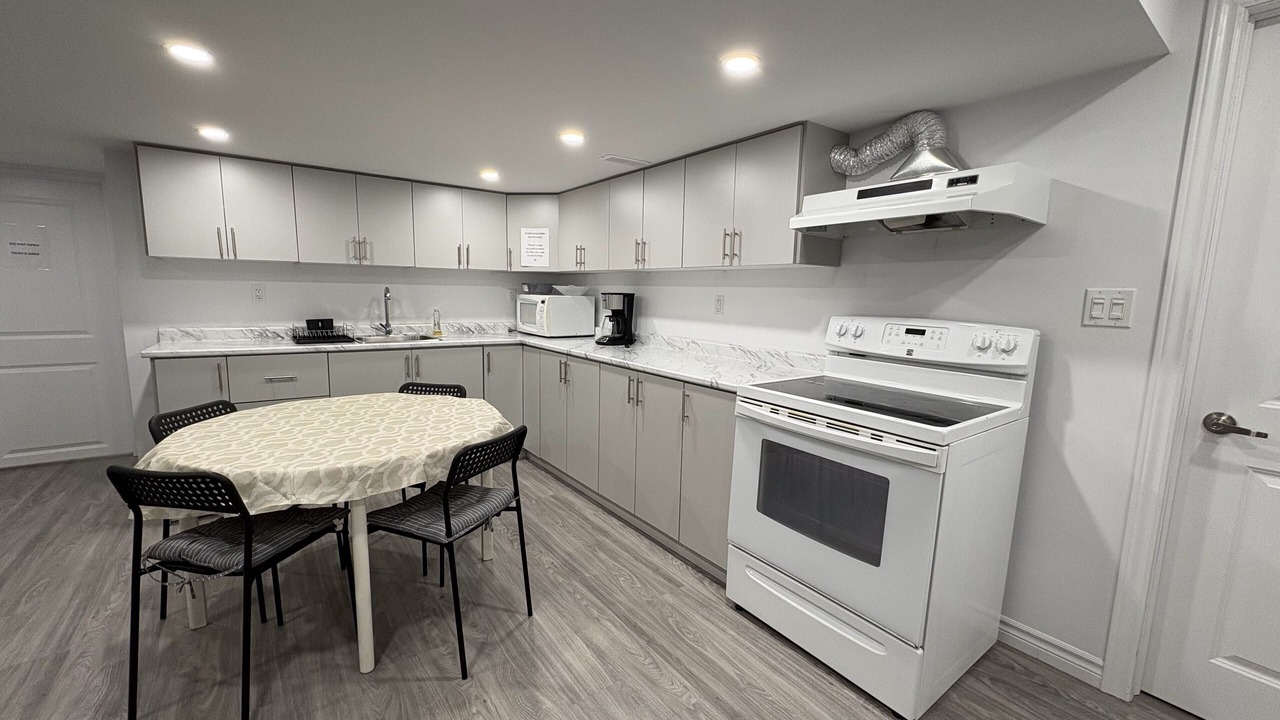 Photo of Kitchen in Thorold