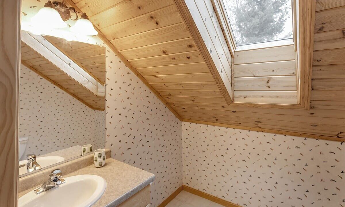 Photo of Bathroom in Walker