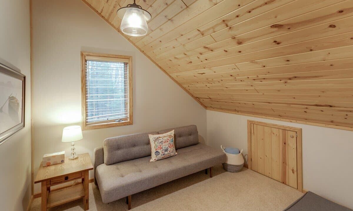 Photo of Livingroom in Walker
