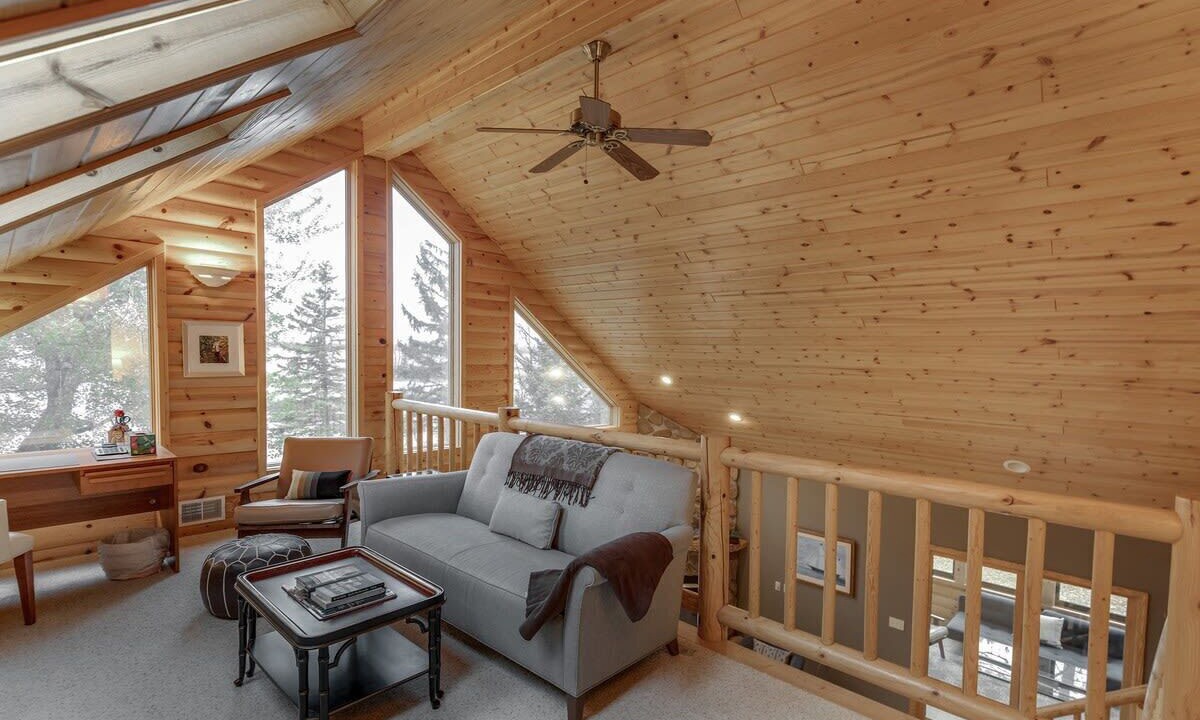 Photo of Livingroom in Walker