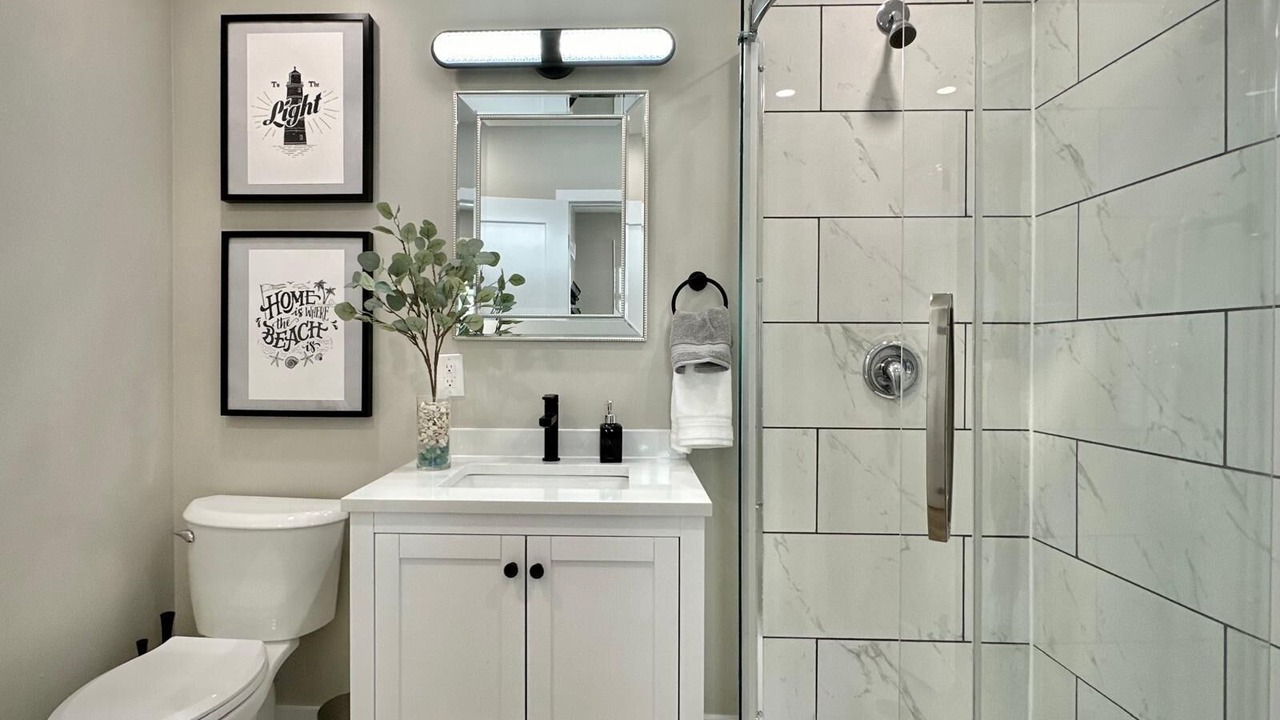 Photo of Bathroom in Port Stanley