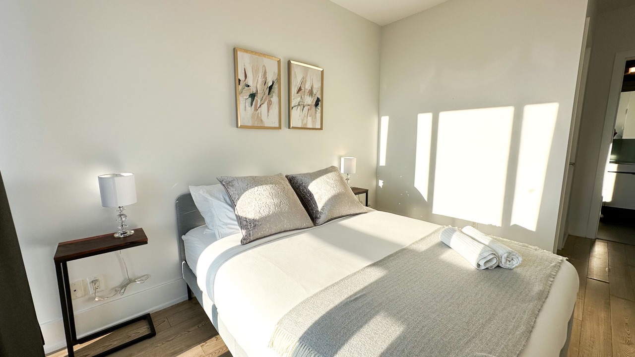 Photo of Bedroom in Toronto Entertainment District