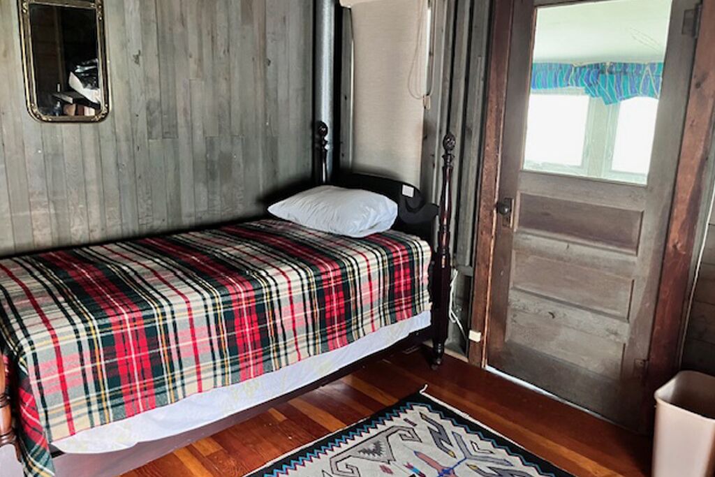 Photo of Bedroom in Fort Erie