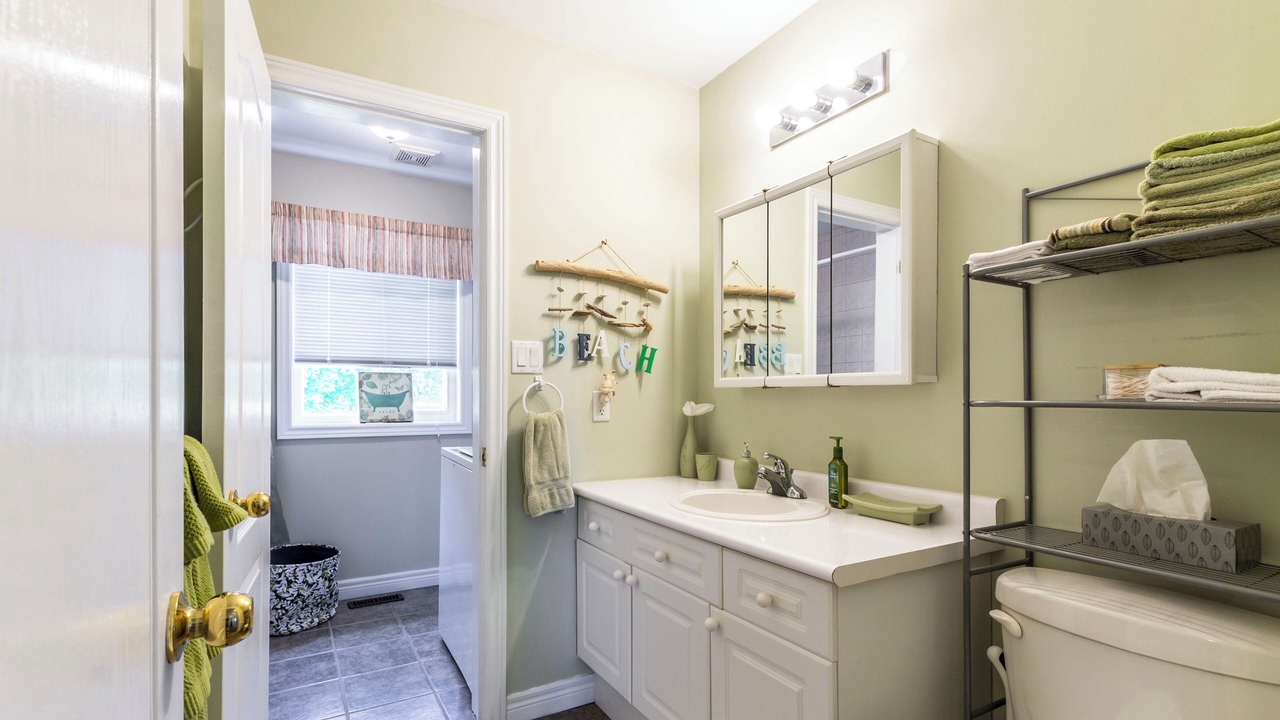 Photo of Bathroom in Port Burwell