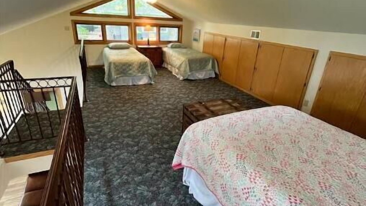 Photo of Bedroom in Glenwood